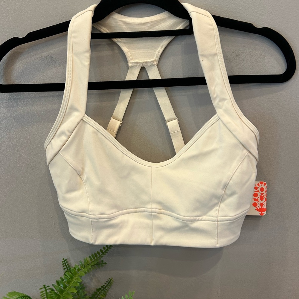 NWT ๐ FP Free People Movement Find Your Way High Impact Sports Bra - Picture 2 of 10